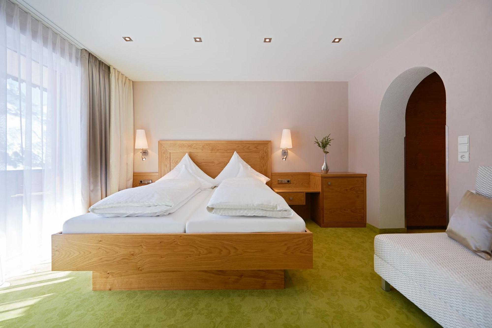 Hotel Restaurant Formarin Oberlech Kamer foto