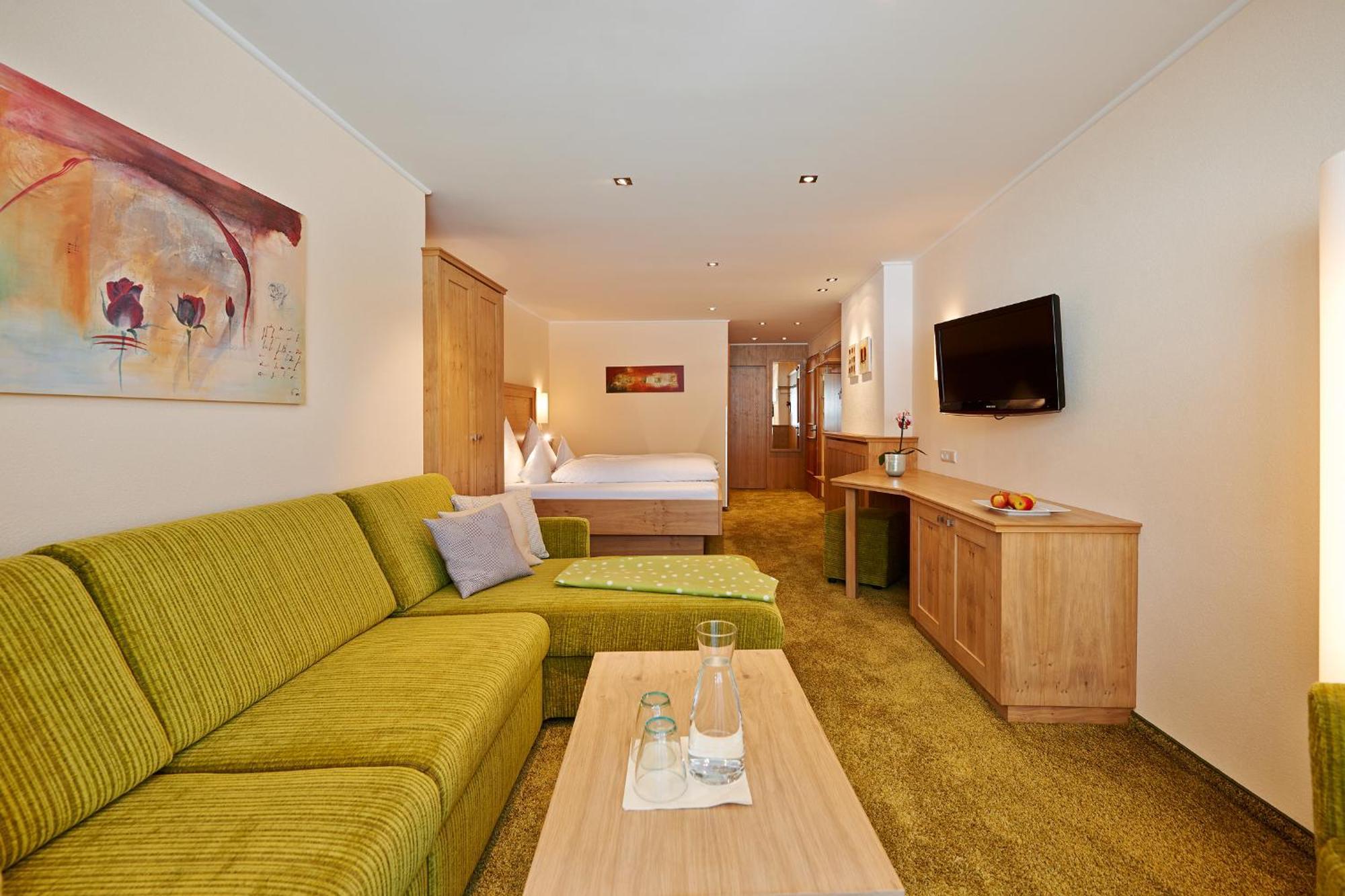 Hotel Restaurant Formarin Oberlech Kamer foto